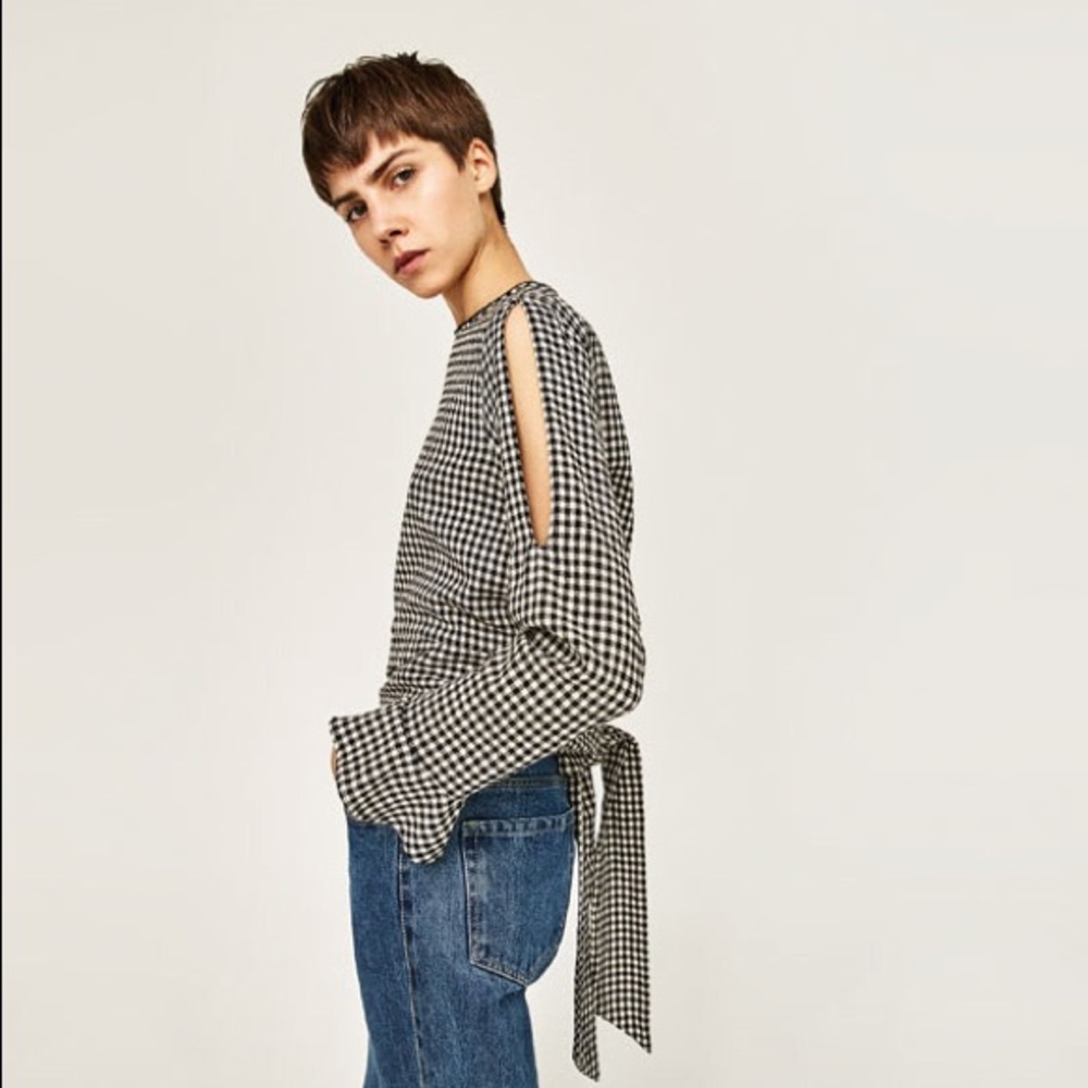 Liked New Zara Black Bow Top - Picture 2 of 8